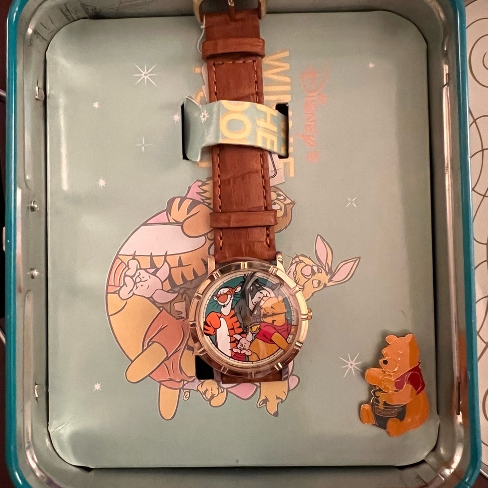Limited Edition Lunch Box Series Winnie the Pooh & Friends Watch #3290 of 5000